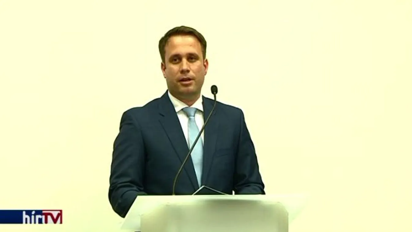 Dömötör: Orbán vagyonnyilatkozatában minden benne van