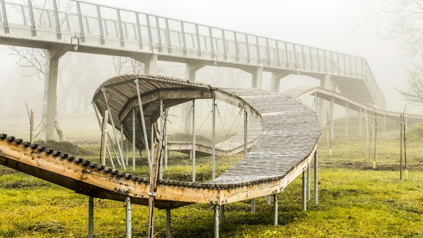 Délibáb a kukoricás közepén