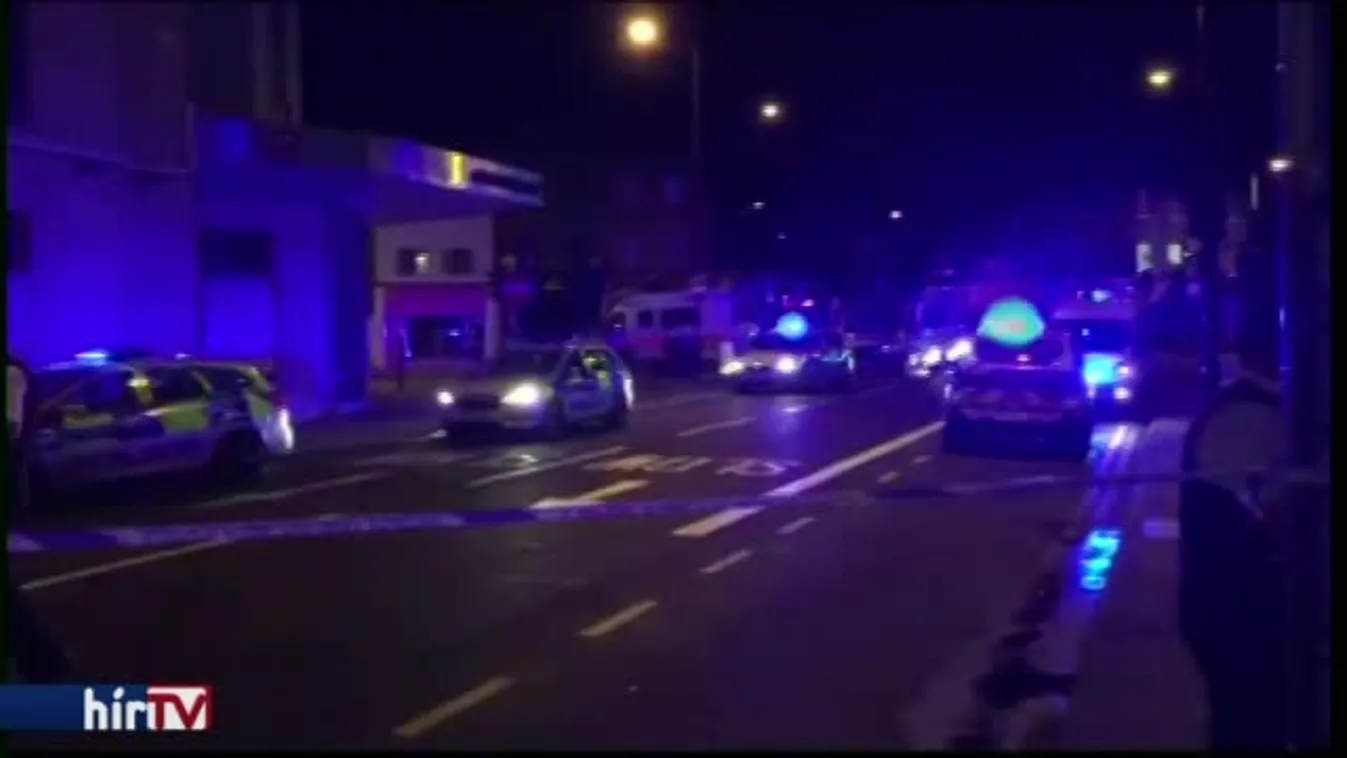 Mecsetből távozó tömegbe hajtott egy furgon Londonban