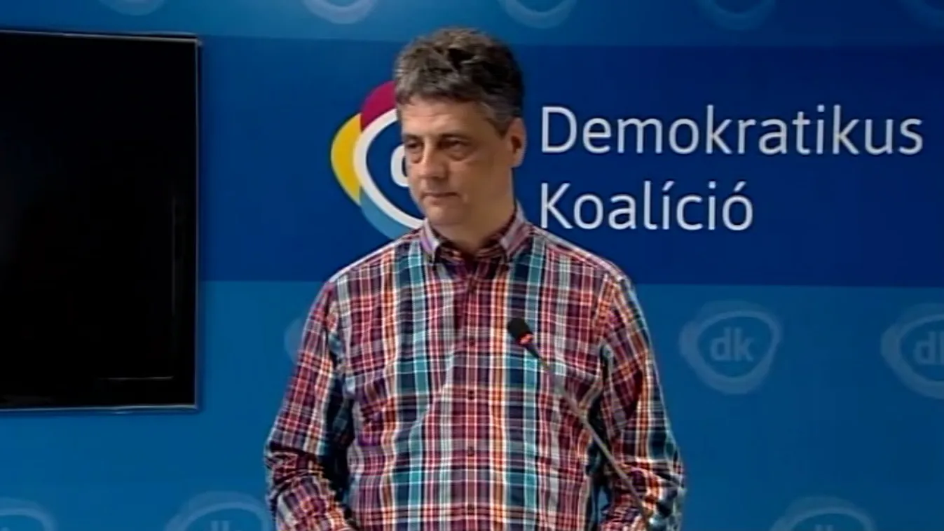 DK: Stadionokban nem lehet gyógyítani