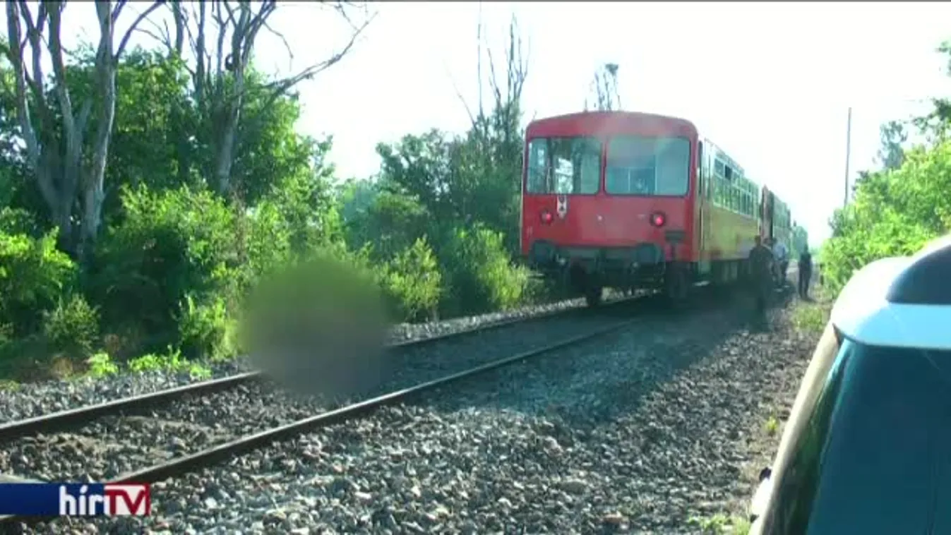 Teheneket gázolt egy vonat