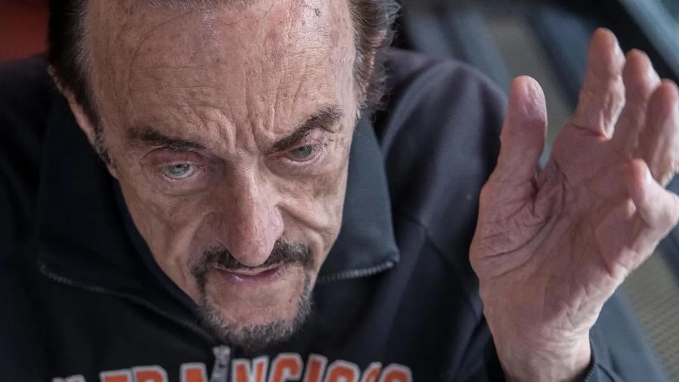 „Önnek is van valamije, ami egyetlen szuperhősnek sincs”