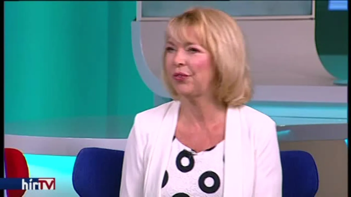 Reggeli járat - 65 éve tele vidámsággal