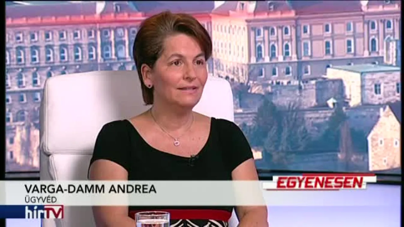 Egyenesen - Valami bűzlik