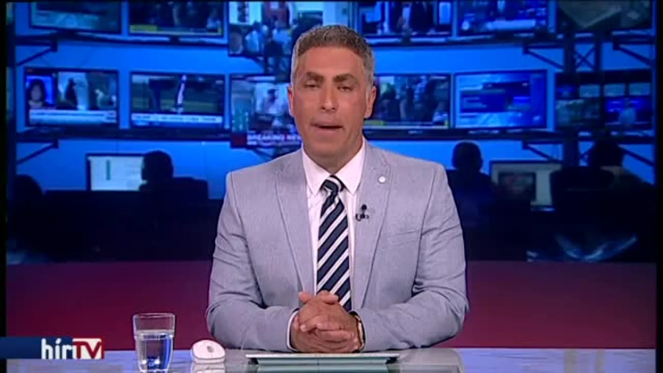 Rendkívüli ülés lehet a plakáttörvényről