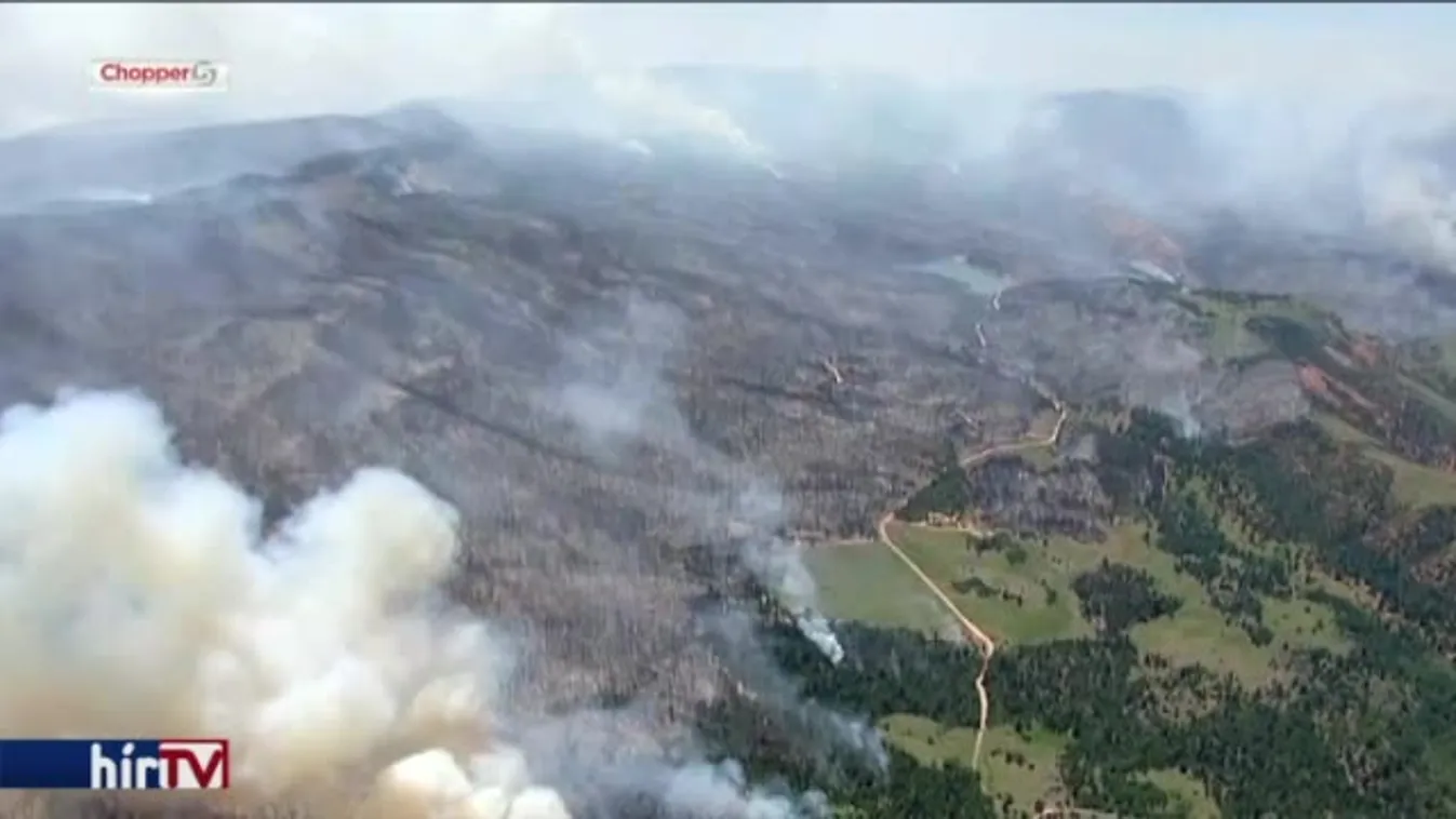 Nem tudják megfékezni a lángokat