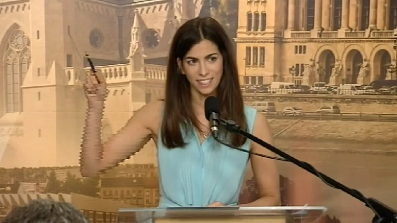 Mindenkit arra kérnek, egy jó szelfiért ne rontsák el mások szórakozását