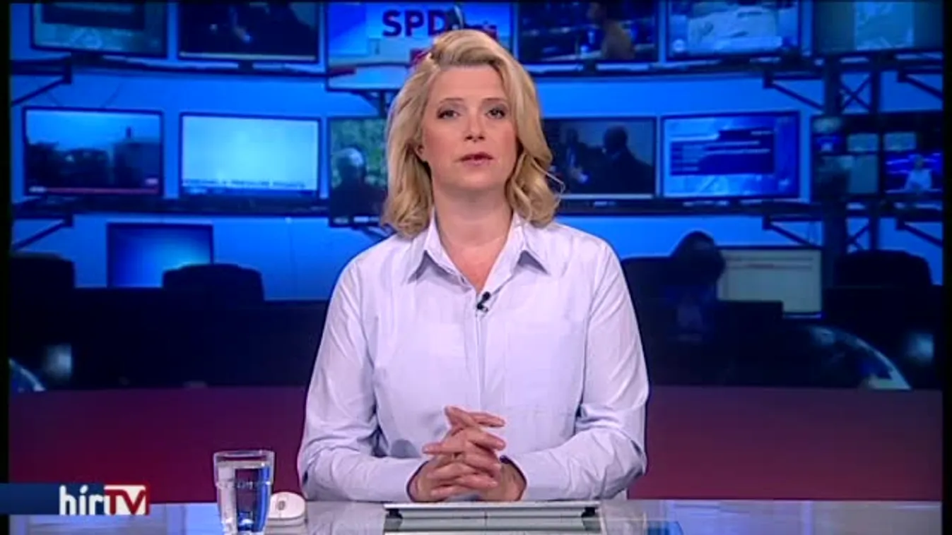 A politikusok nem, csak a lakók fizetnek a parkolásért