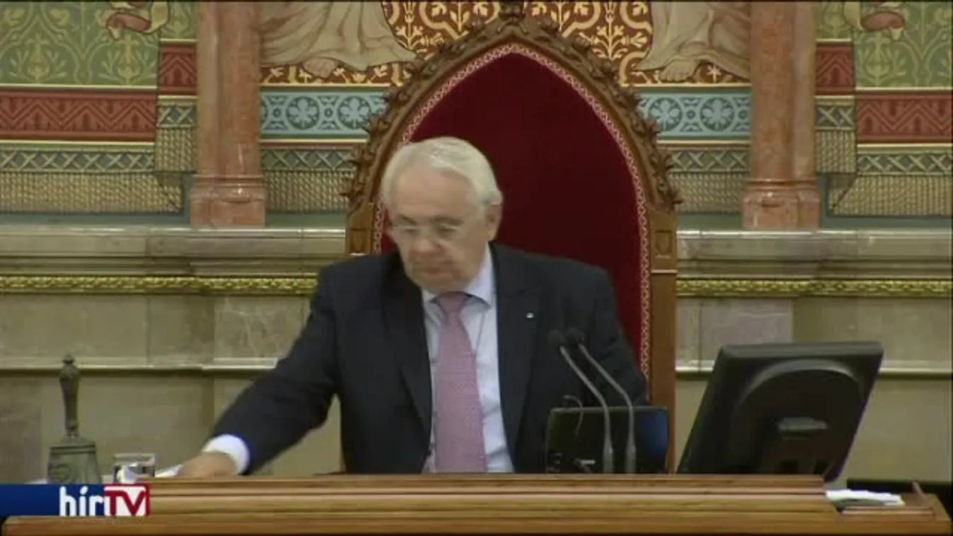 Harrach: Önfegyelemből vett részt a szavazáson Rubovszky György