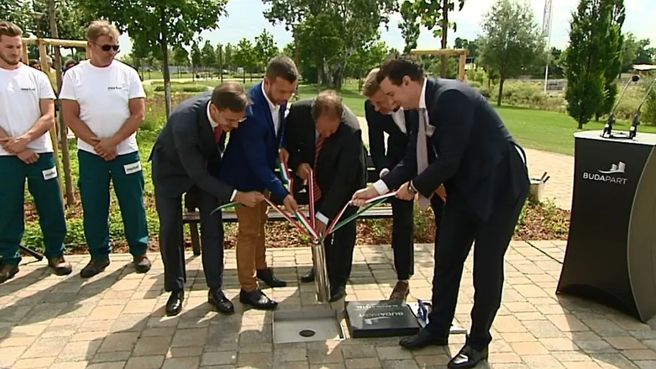 Letették a 35 milliárdos luxusberuházás alapkövét