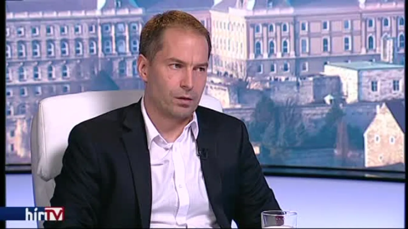 Egyenesen – Orosz befolyás