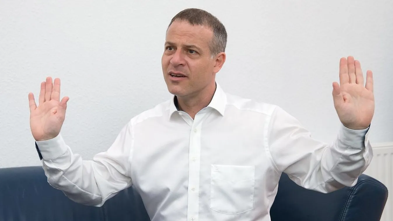 Juhász: A&nbsp;Fidesz-kormány rosszabb, mint a kommunizmus volt