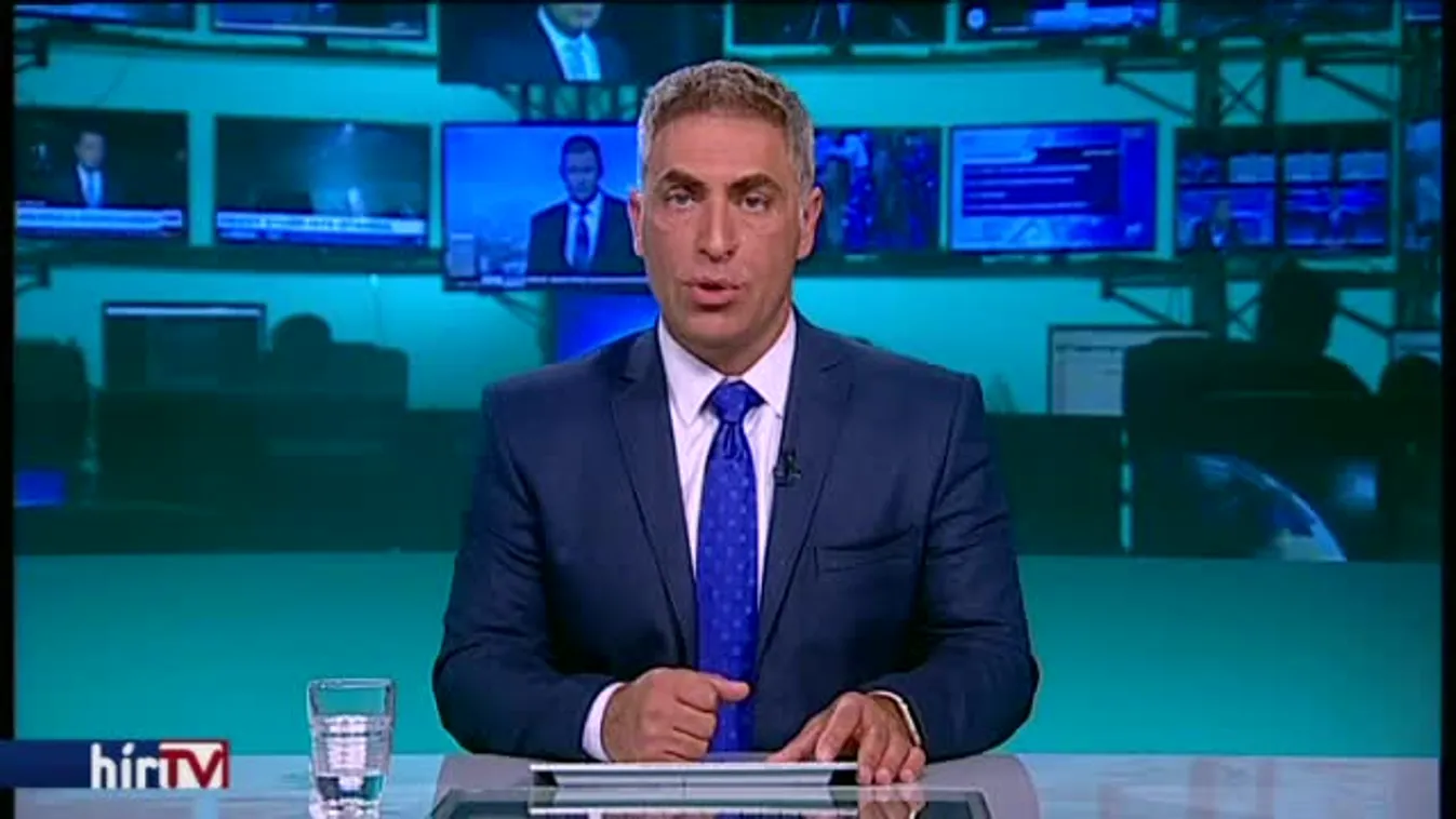 Megint roadshow-t tart az Együtt