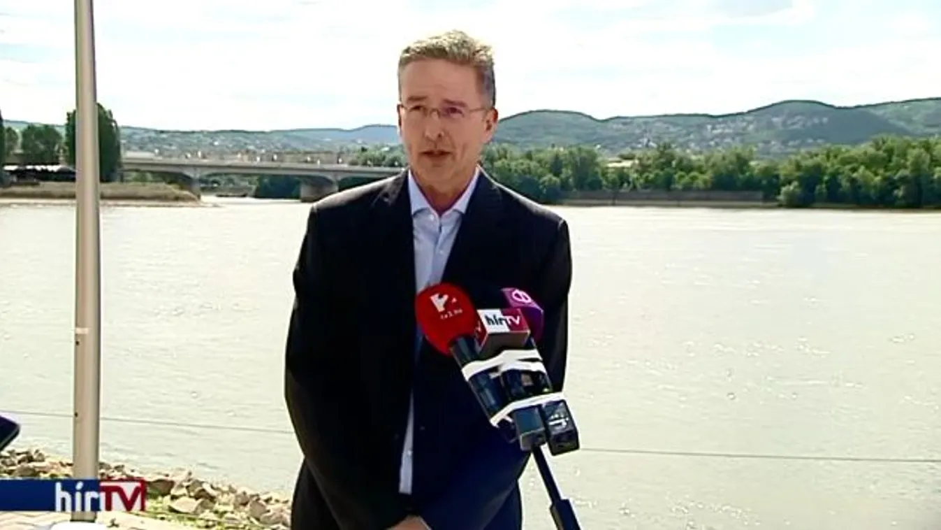 Menekülnek a kellemetlen kérdések elől a vizes vb szervezői