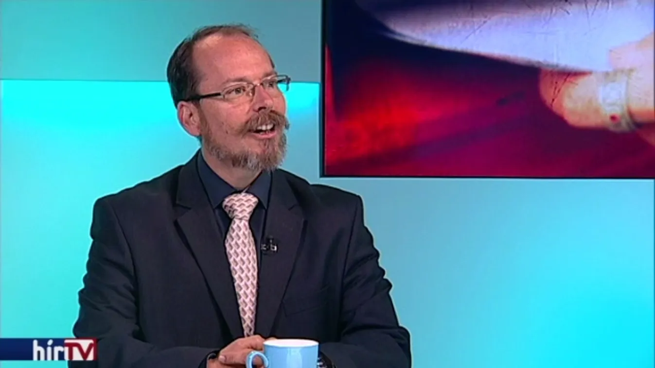 Jobbikos feljelentés a köszönőlevelek miatt