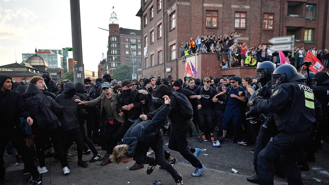 Csatatérré változott a G20 helyszíne