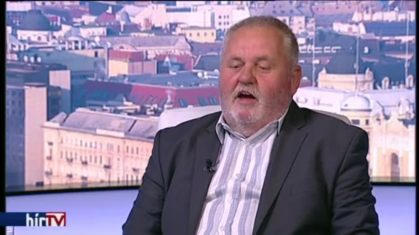 Egyenesen - Nem kacsa