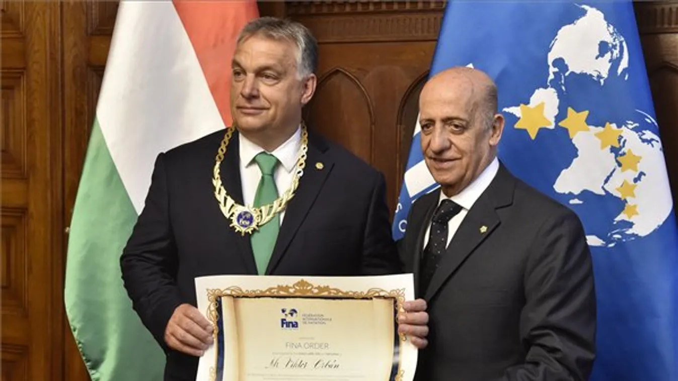 A FINA kitüntette Orbánt