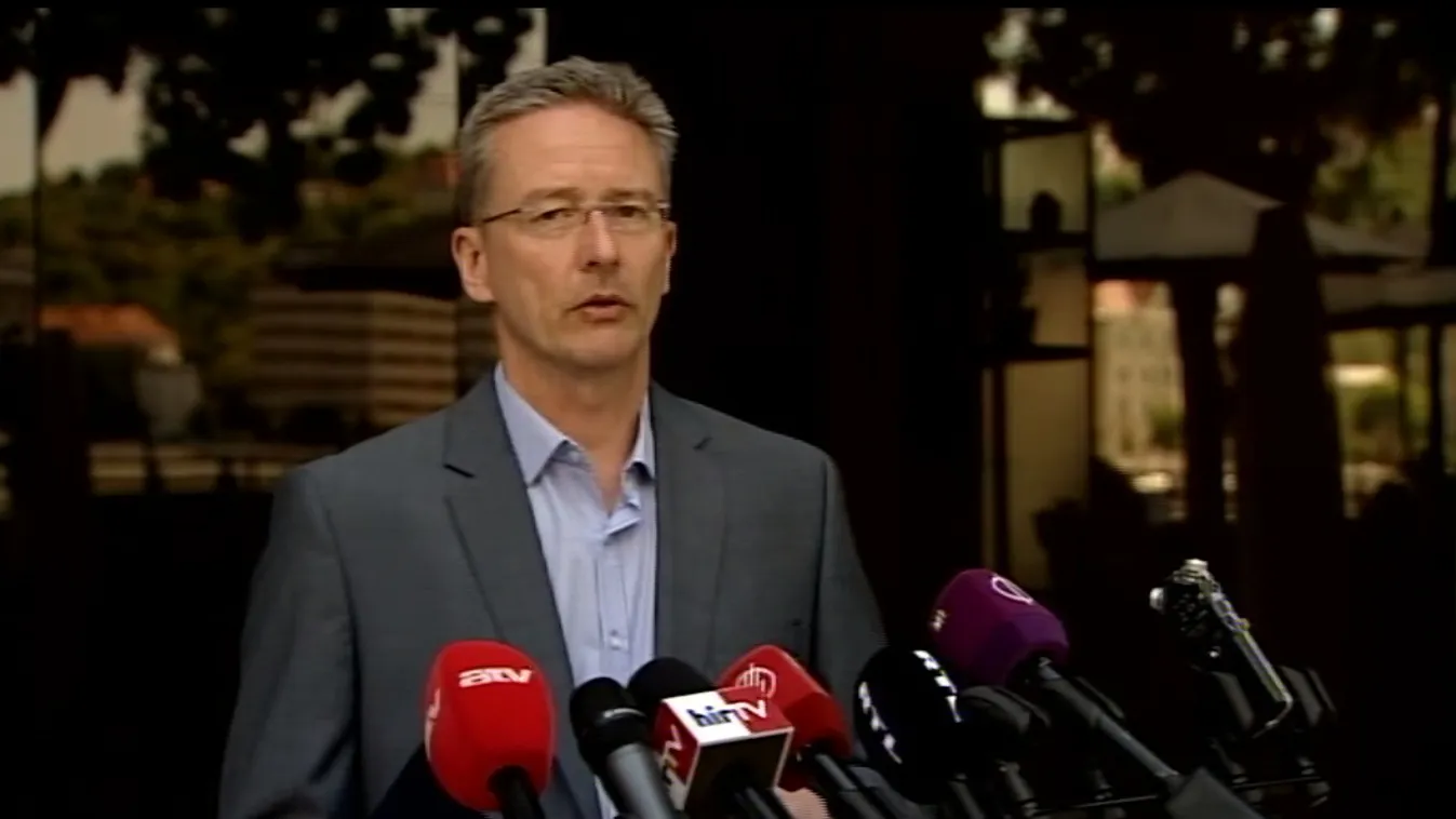 Vizes vb: bármikor felszabadulhatnak jó helyekre szóló jegyek