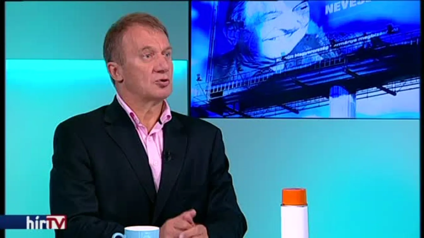 Reggeli járat – Felülírta a Soros-plakátokat a DK