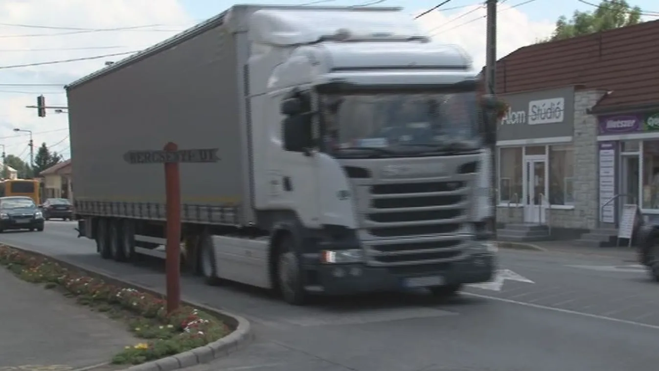 Túl zajos az út, aláírást gyűjtenek