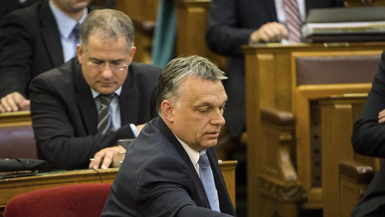 Megint elköltött a kormány 22 milliárdot, be sem kell számolniuk róla