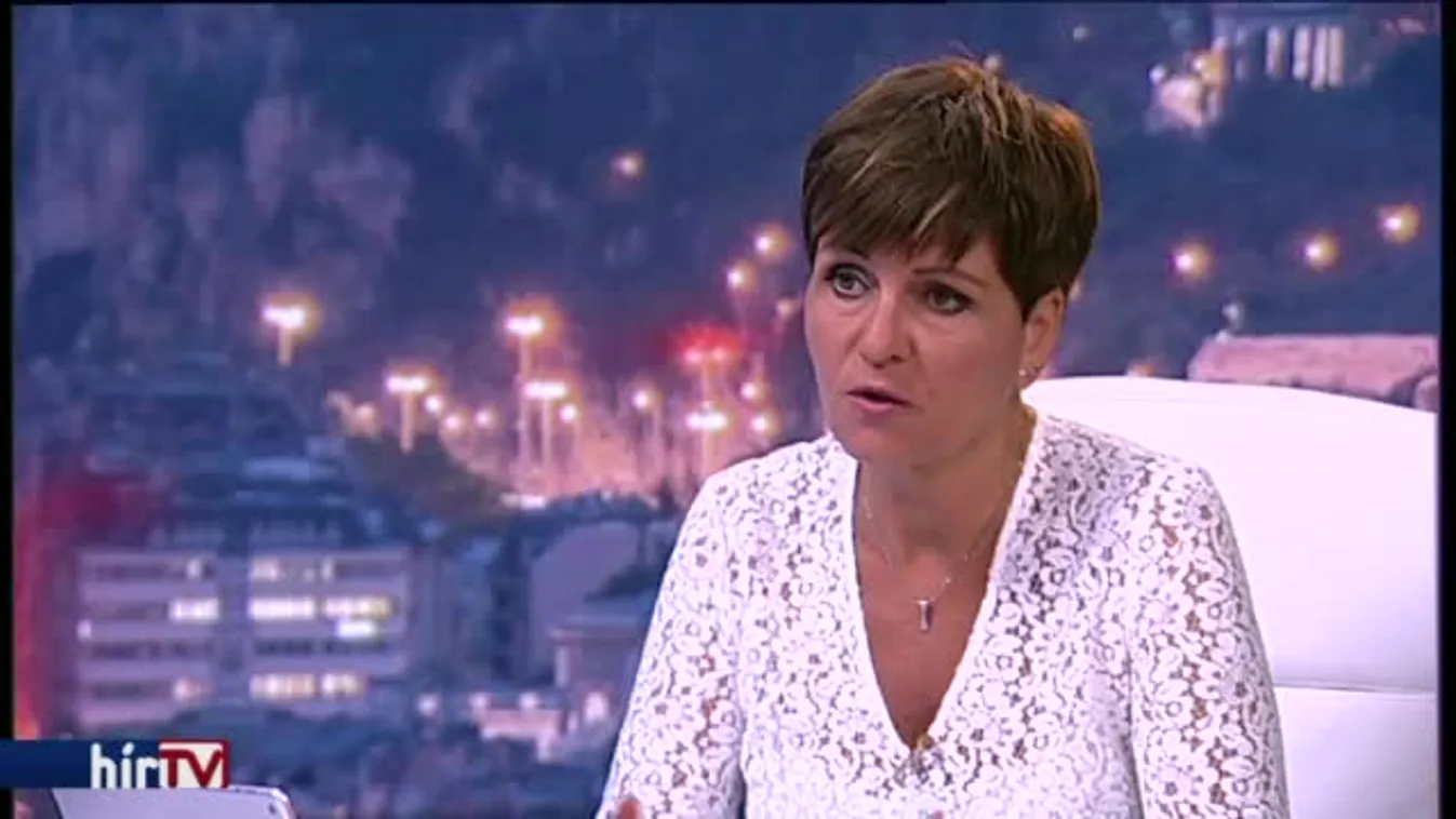 Egyenesen – Kém-ügy