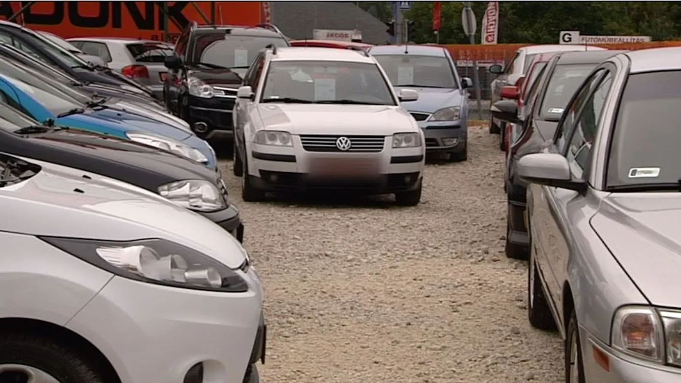 Egyre drágább a kötelező