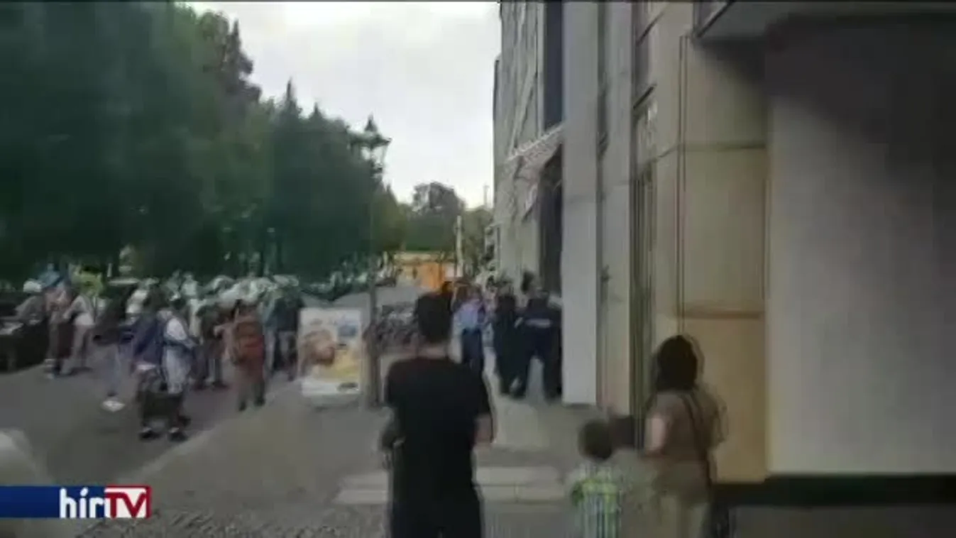 A lipcsei rendőrség cáfol: nem volt bozótvágóval hadonászó migráns