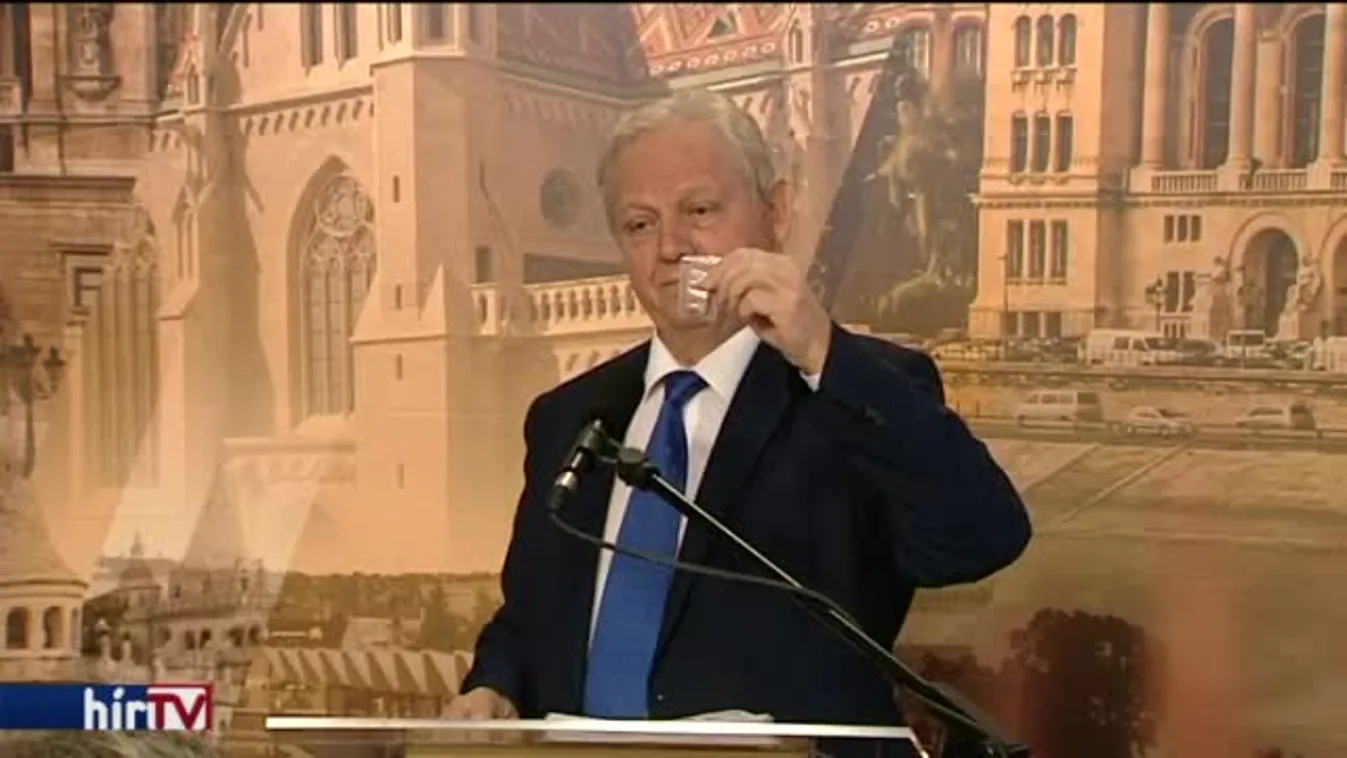 Tarlós: Mindeki figyelje a másikat!