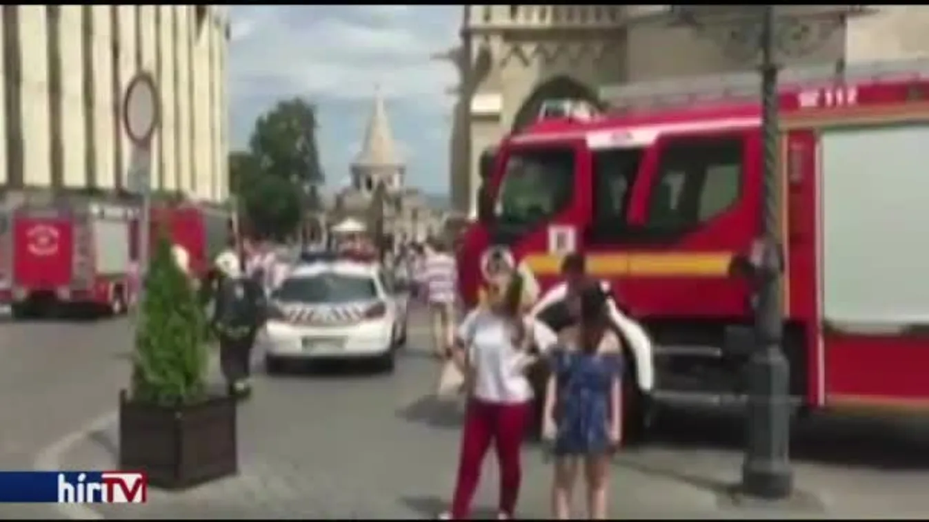 Tűzriadó zavarta meg a vízilabdásokat