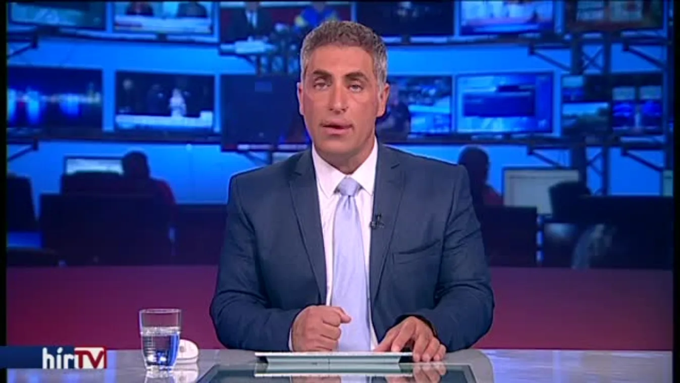 Tüntettek az új iskolaigazgató ellen Algyőn