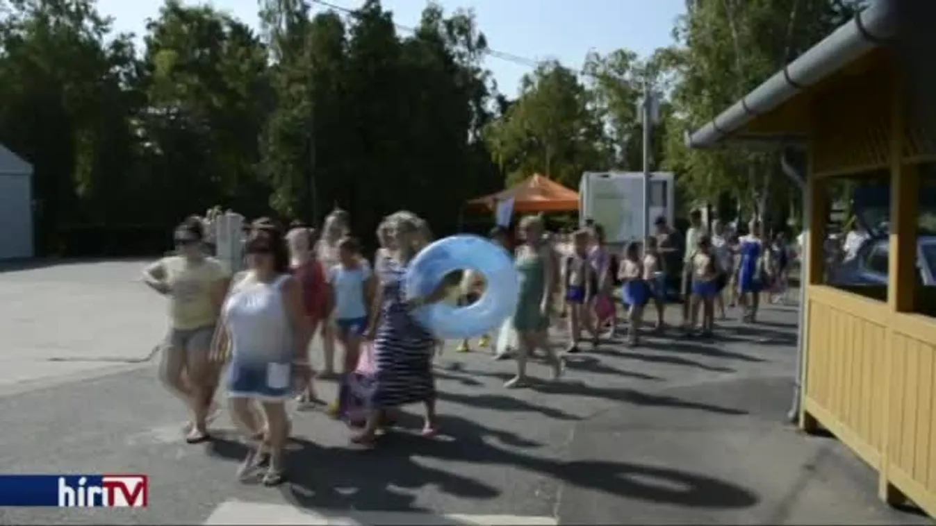 26 milliárdot szavaztak meg két táborra