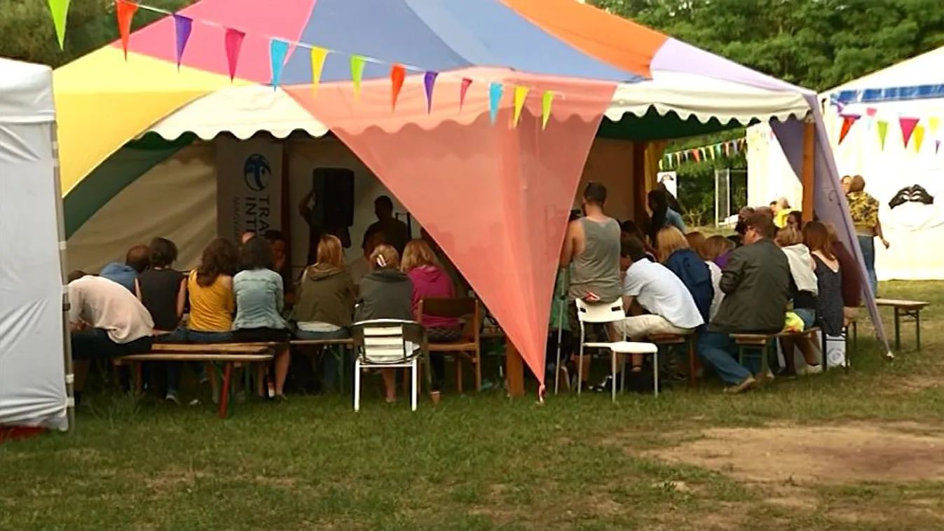 A korrupcióra koncentrál a négynapos fesztivál