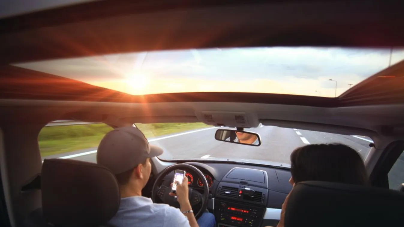 Tíz kilométeres a kocsisor az M7-esen