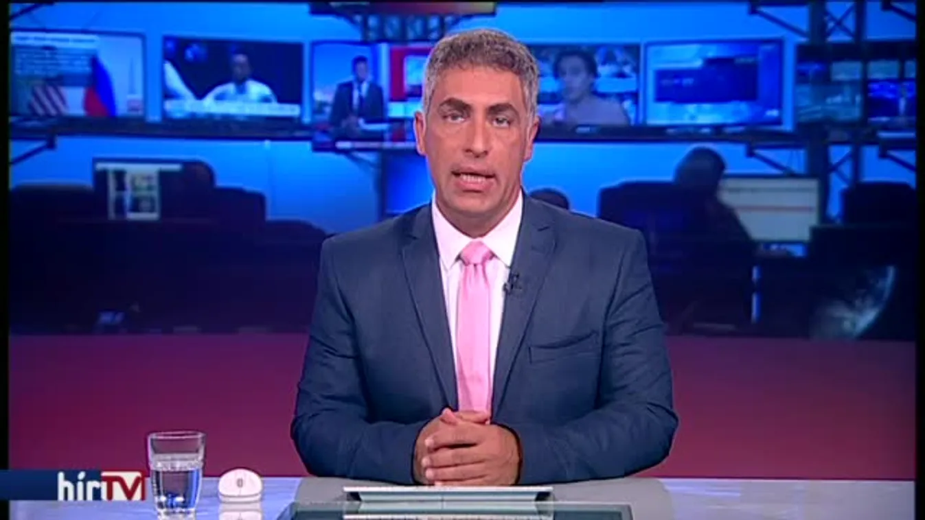 Hadrendbe állt a legkorszerűbb anyahajó