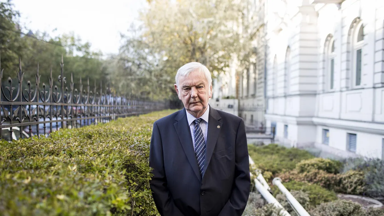 Az elkábított ÁVH-s és a szíven szúrt ezredes