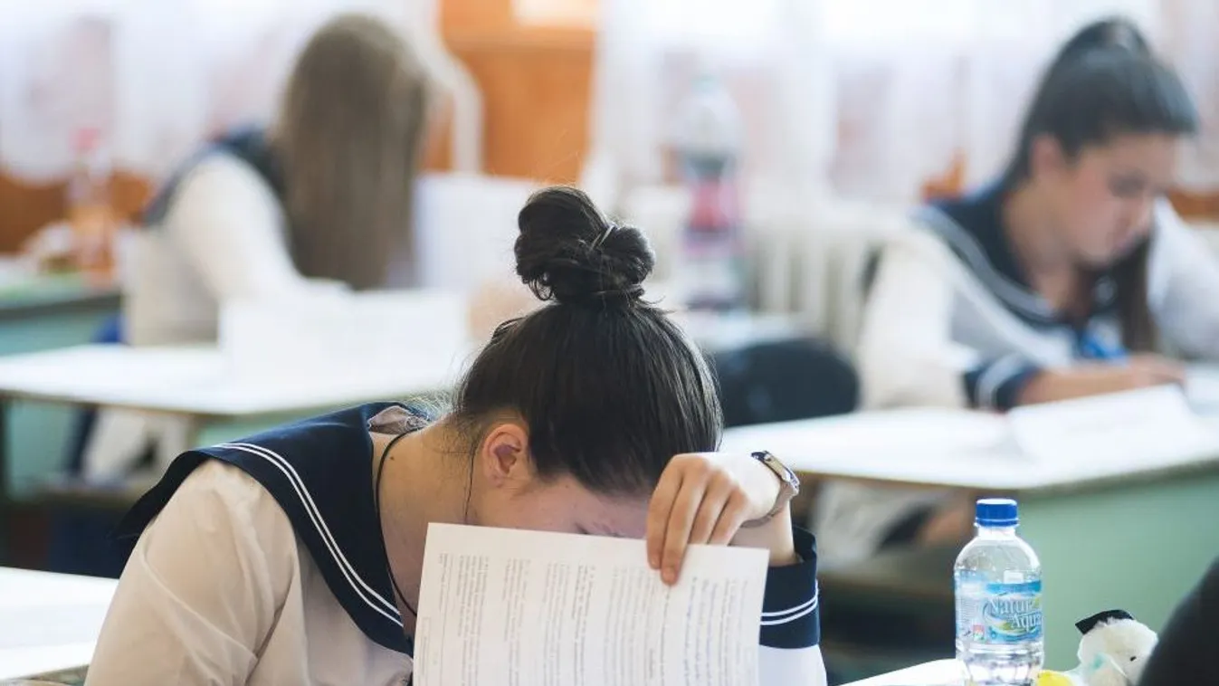 A legokosabbak külföldre mennek?