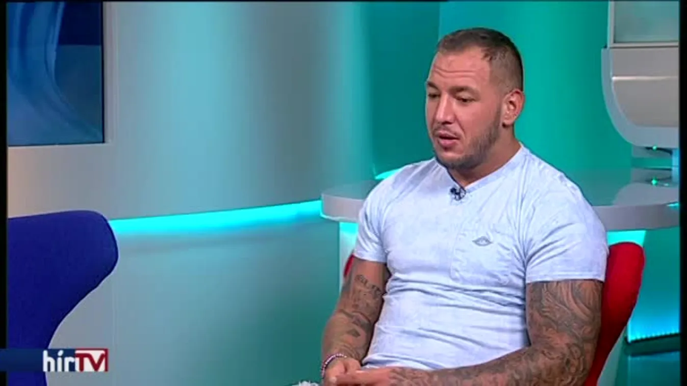 Reggeli járat - Lila köd