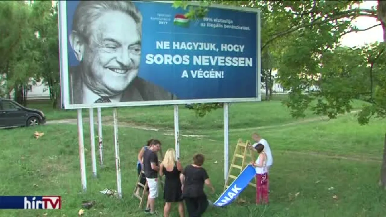 Pécsett is rákaptak a Soros-plakátok átírására