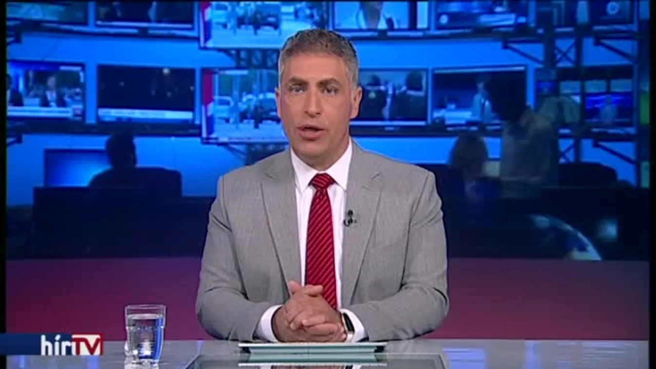 Felfelé bukhat Kósa Lajos