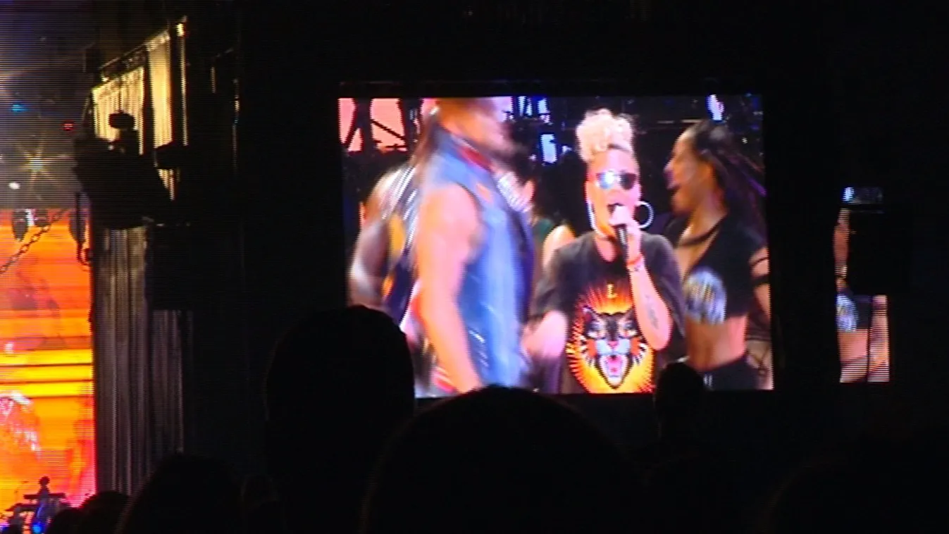 Pinkkel kezdett a Sziget, ma Wiz Khalifa a soros