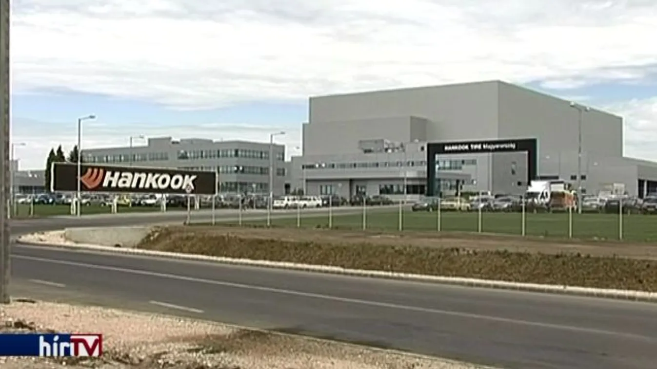 A Fidesz bőkezű a multikkal