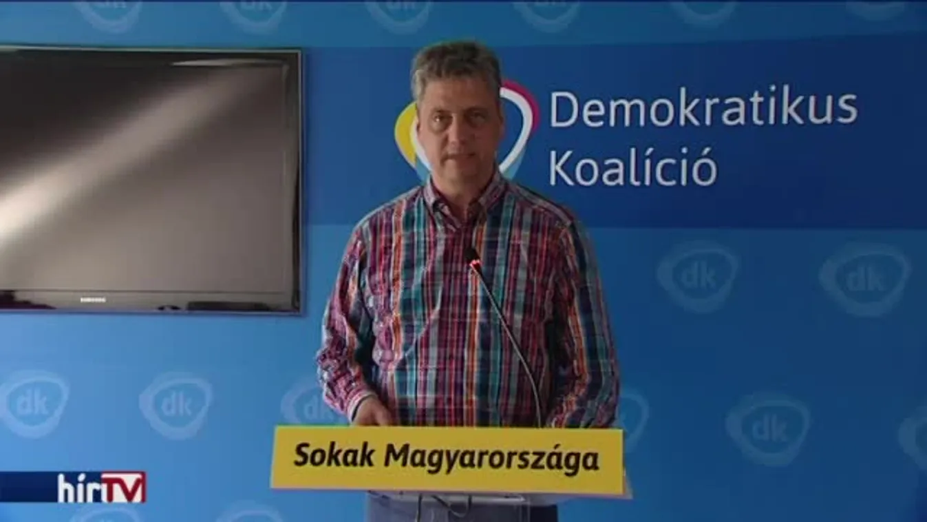 DK: a kormány ne nyúljon a szociális- és gyermekvédelmi dolgozók bérpótlékához!