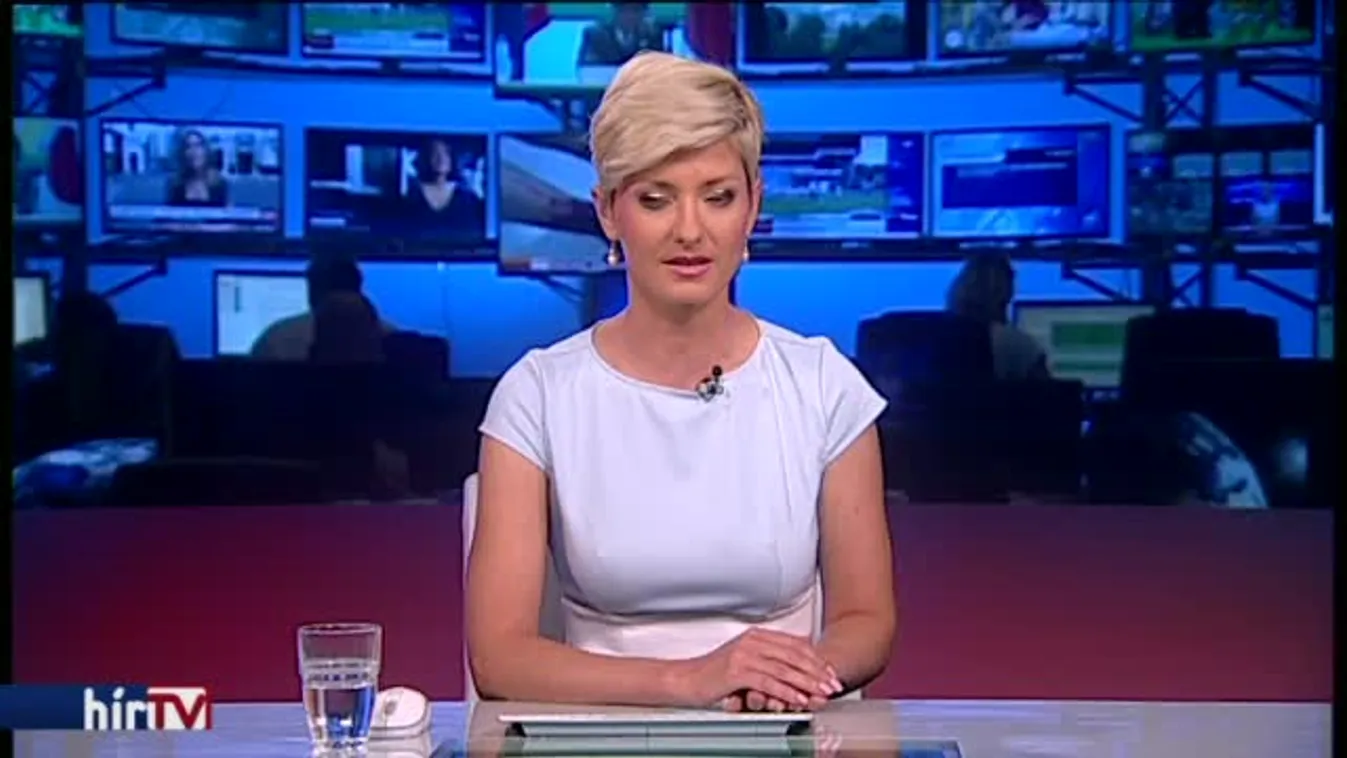 Telt ház buzdítja a Kemény-csapatot a Hajósban