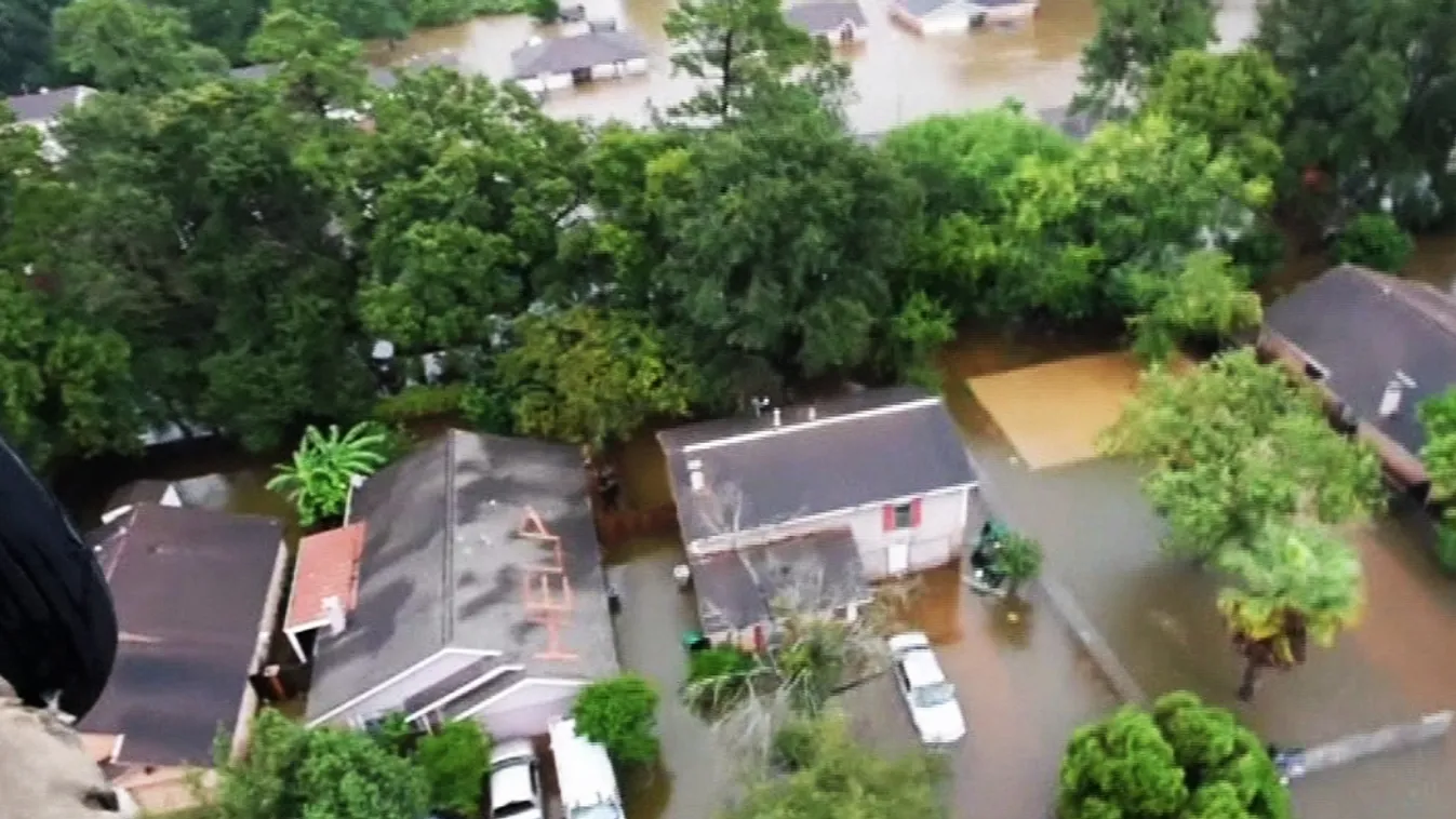 Példátlan pusztítást hozott a Harvey hurrikán