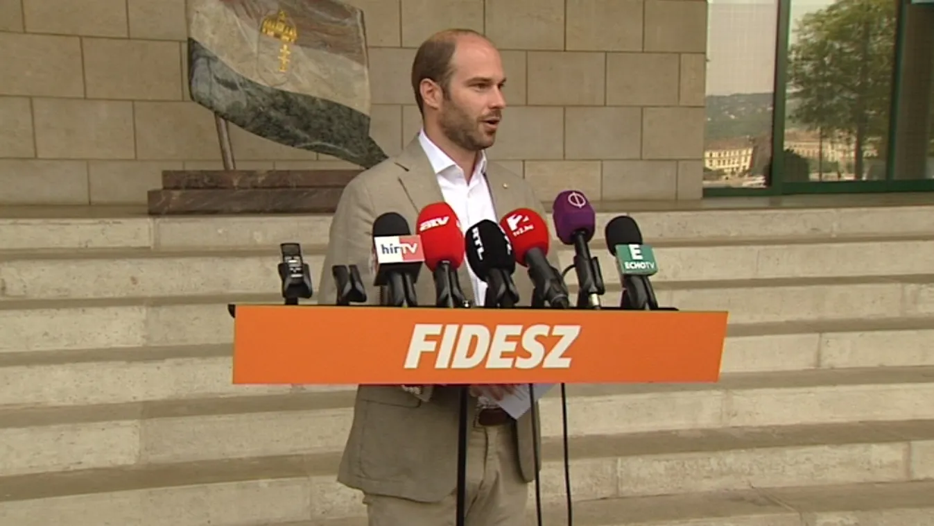 Spórolás? Ennyit még nem szántak az államapparátus utaztatására