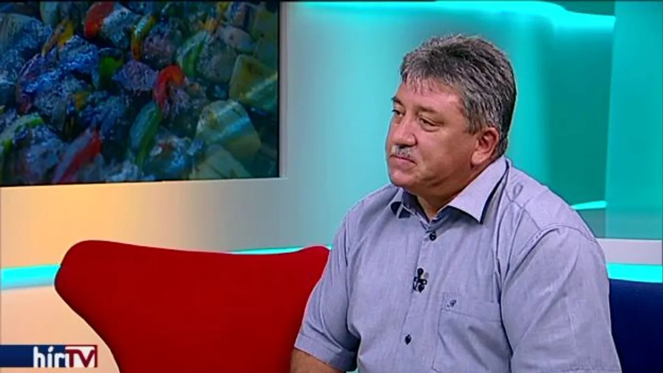 Húsz ember forgatta