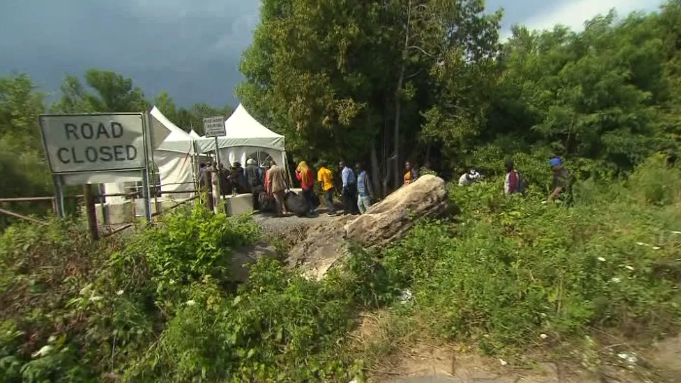 Amerikai állampolgárok is próbálkoznak a határon