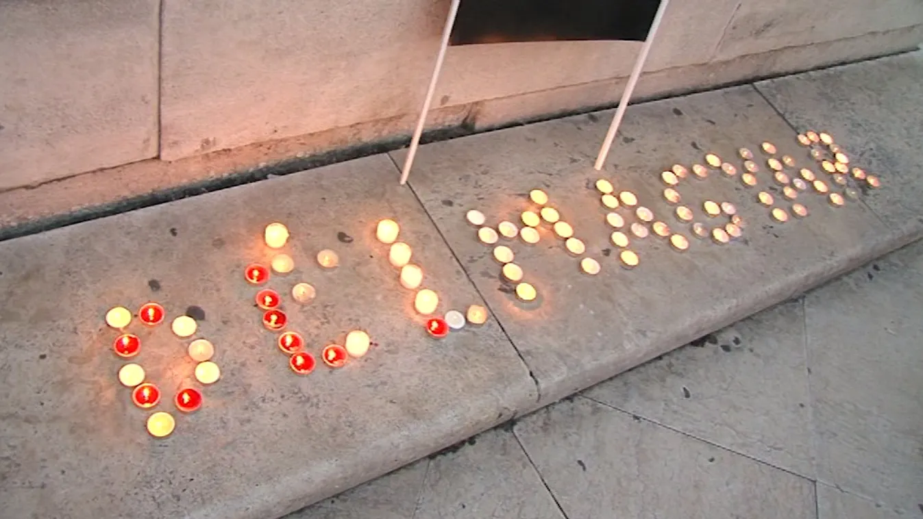 Andy Vajna miatt tüntettek